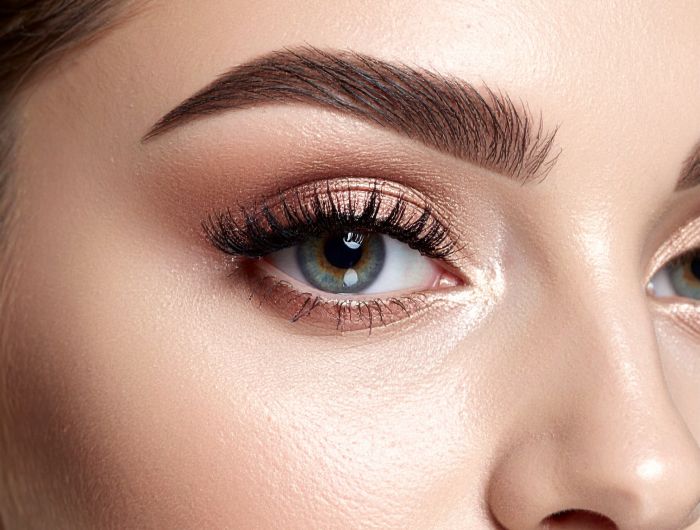 Powder Brows Behandlung in Salzburg