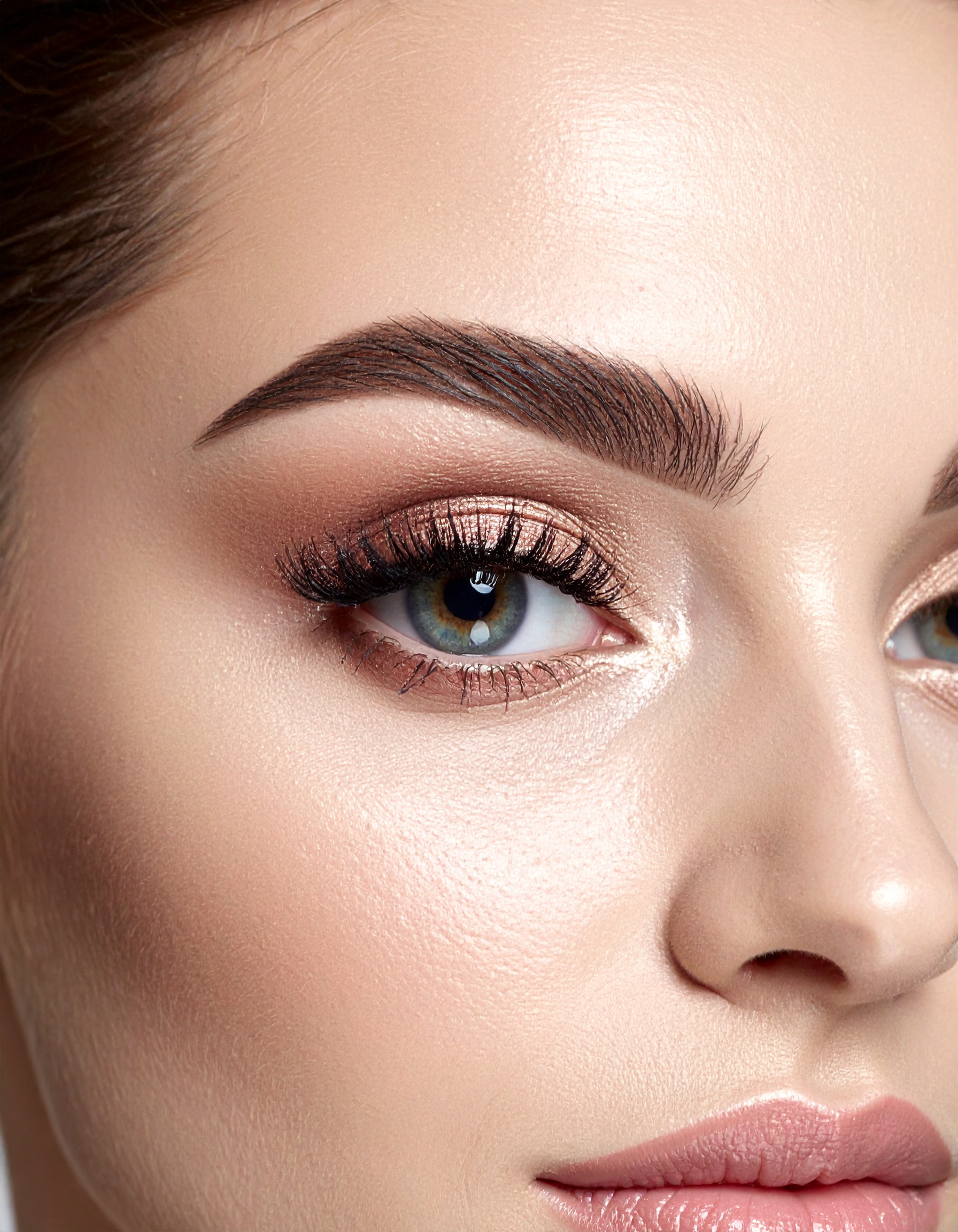 Powder Brows Behandlung in Salzburg