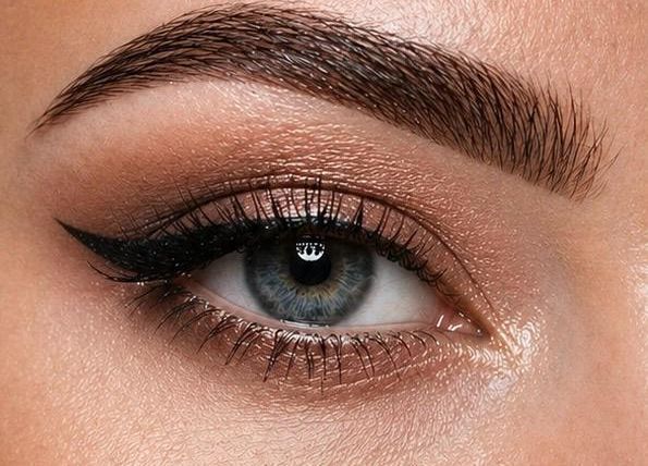 Powder brows in Salzburg